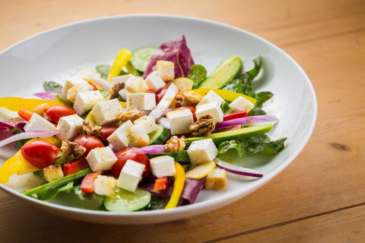 Insalata-dolomitica-con-Schiz-Lattebusche